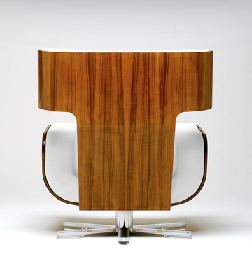 Illustration for article titled Wing Lounge Chair - The Only NASA Certified Chair